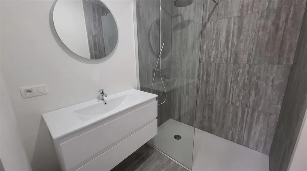 Bagni - New Build Duplex with Garden in Antwerp Centre