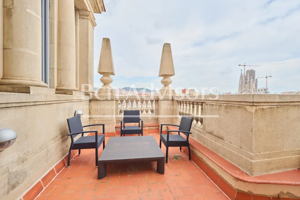 Terrass - Penthouse with Rooftop Pool in Dreta de l'Eixample, Barcelona