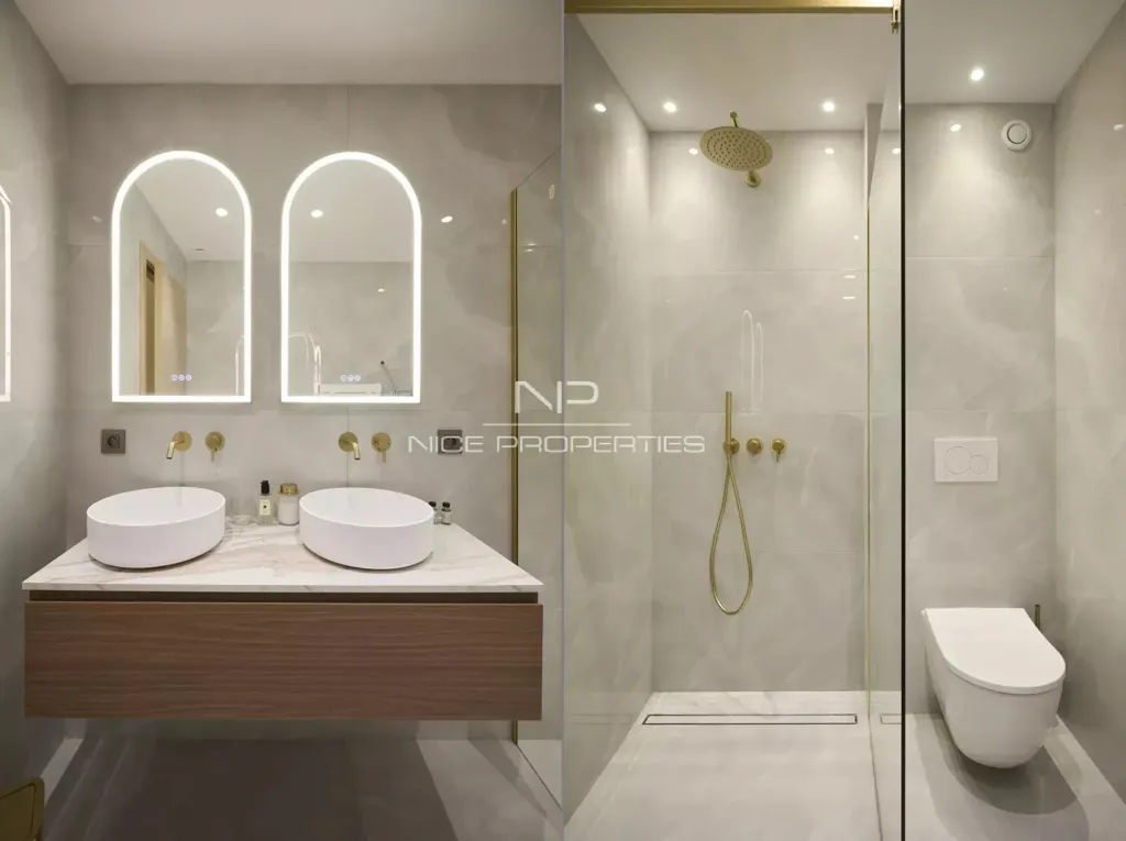 Salles de bain - Appartement avec Vue Mer et Terrasse à Cannes