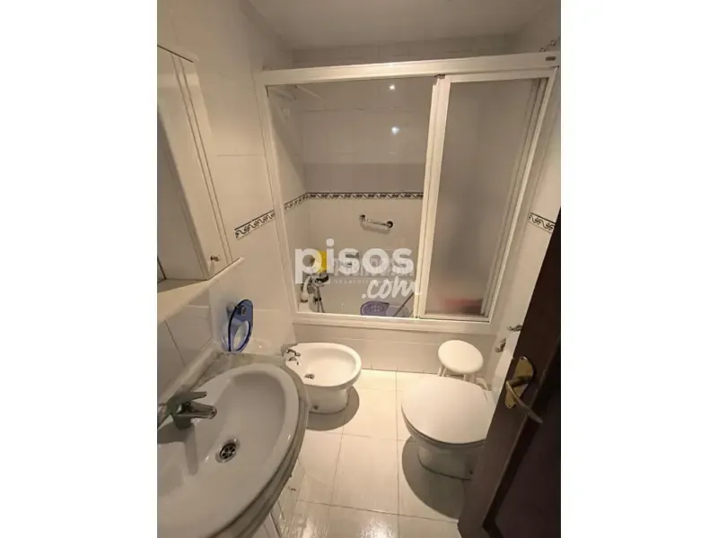 Vannitoad - Penthouse Flat with Terrace in Ciudad Lineal