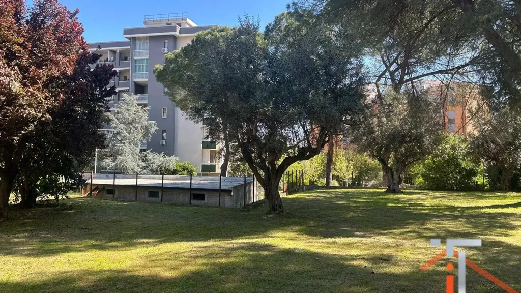 Aed - Apartment with Garden in Rende