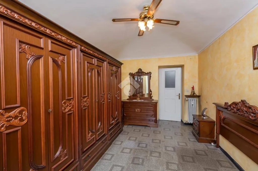 Bedrooms - Trilocale with Balcony in Torino