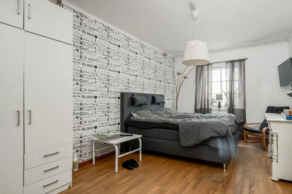 Camere da letto - Stable Rental Property with 16 Units and Garage