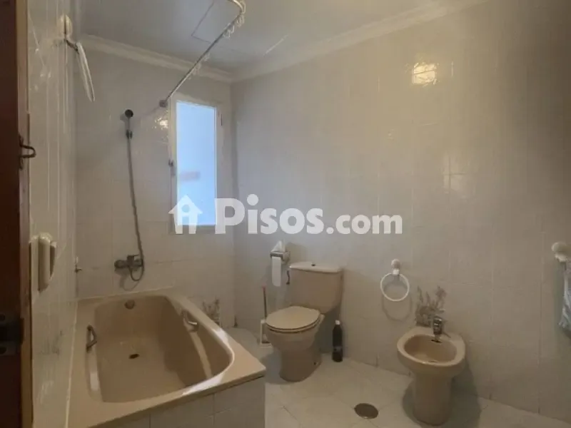 Vannitoad - Two-Storey House with Patio in Campo de Criptana