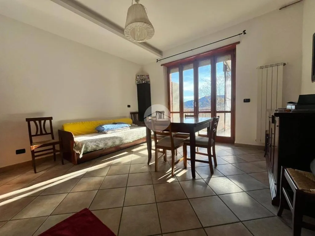 Elutuba - Modernised 2-Bed Flat with Panoramic View in Val della Torre