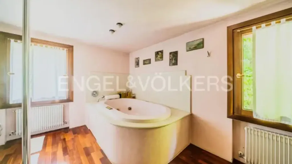 Vannitoad - Rustic Villa with Garden in Follina