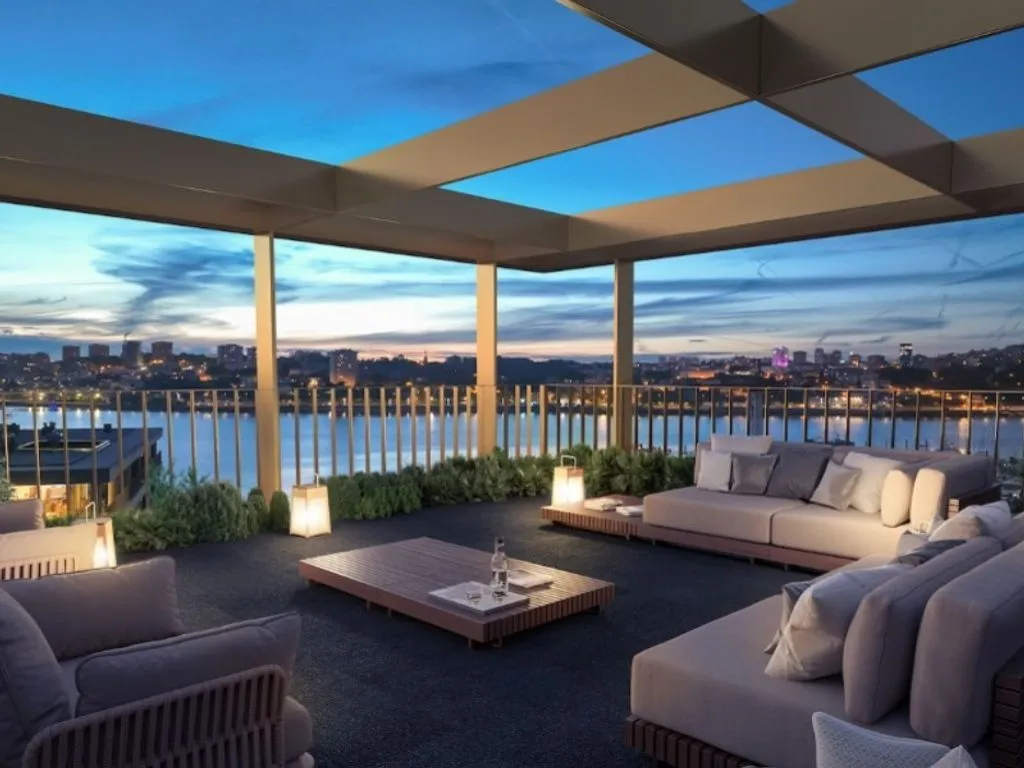 Terrace - Luxury Riverside Apartment in Vila Nova de Gaia