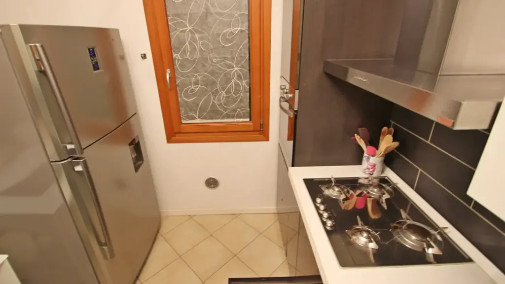 Cucina - Duplex Apartment with Garage in VETERNIGO