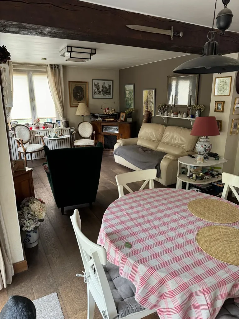 2-bedroom house in Rhode-Saint-Genèse