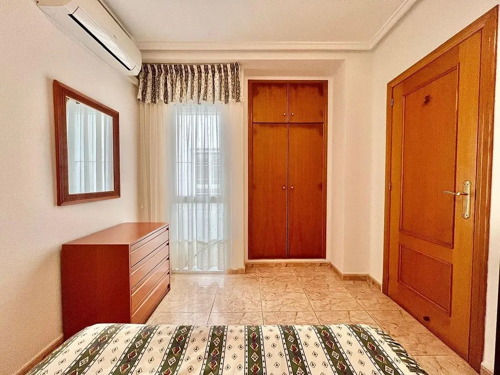 Magamistoad - Apartment with Balcony and Garage in Torrevieja