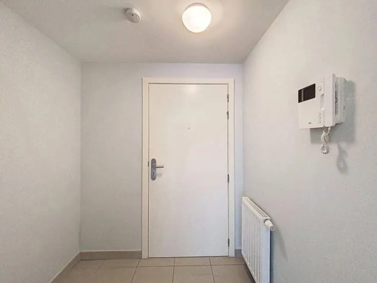 Esik - Flat with Balcony and Parking in Central Location