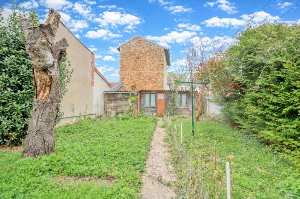 Aed - Renovated House with Garden in Antony
