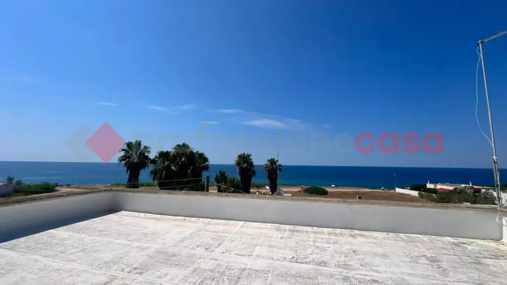 Terrazza - Villa with Sea View in Leporano