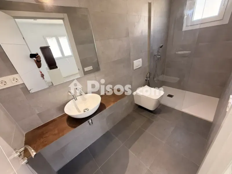 Vannitoad - New Flat with Pool in Creixell