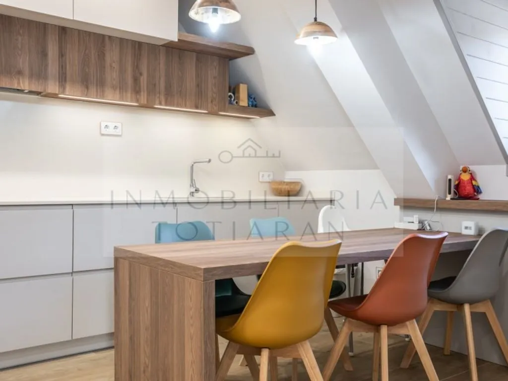 Söögituba - Luxury Duplex with Ski Access in Tanau