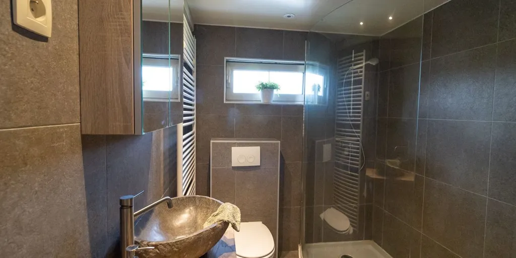 Bagni - Semi-detached House with Garden in Molenstede