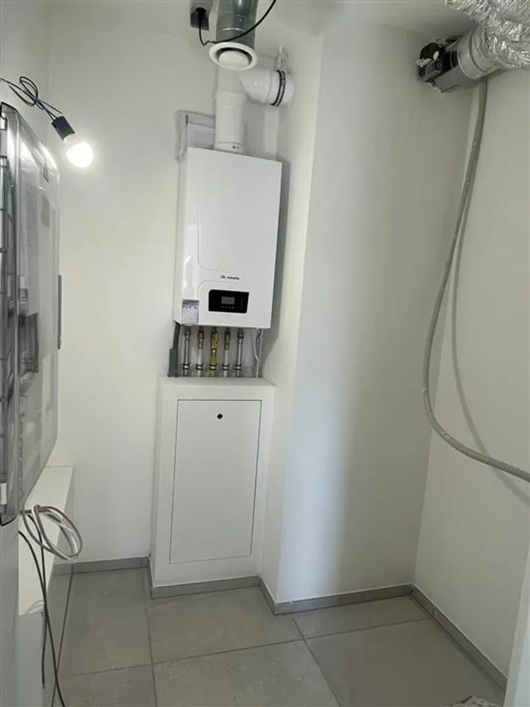 Pesuköök - New Apartment with Terrace in Vaux-Sur-Sûre