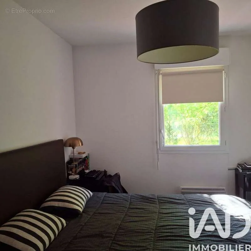 Chambres - Appartement avec Terrasse et Piscine à Montauban