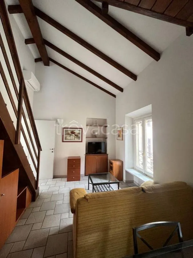 Soggiorno - Studio Flat in Historic Centre, Novara