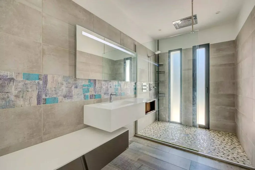 Vannitoad - Luxury Villa with Pool in Saint-Marc-Jaumegarde