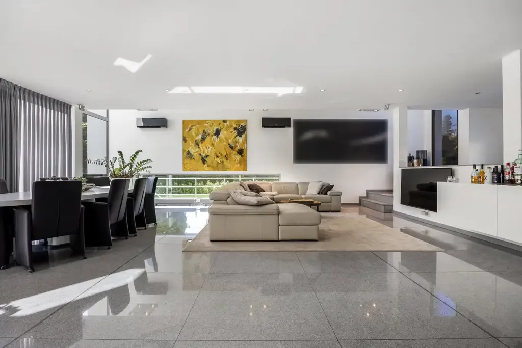 Salle à manger - Villa Luxueuse avec Piscine Intérieure à Lanaken