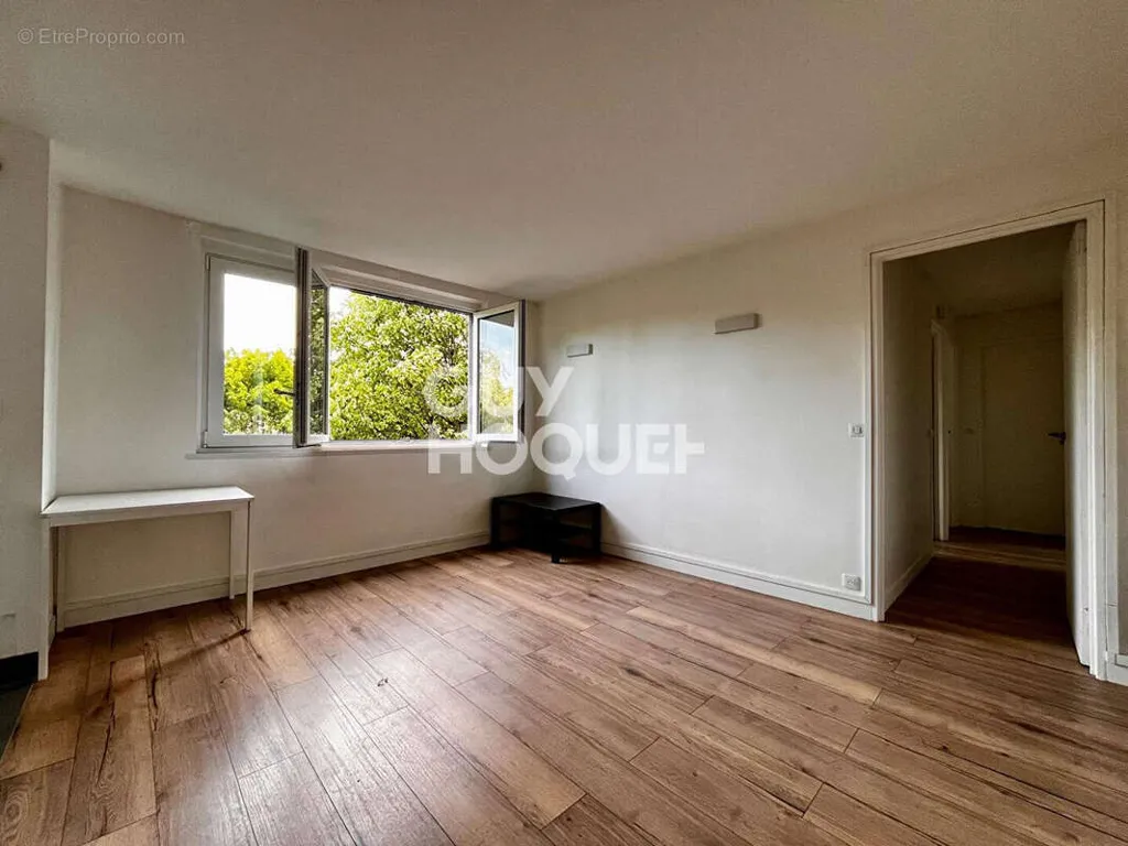 Pièces - Appartement 3 Pièces avec Vue Dégagée à Malakoff