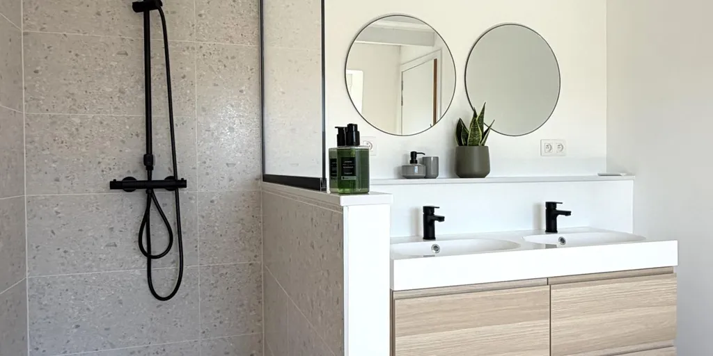 Salles de bain - Rijwoning Rénovée près du Centre de Bruges