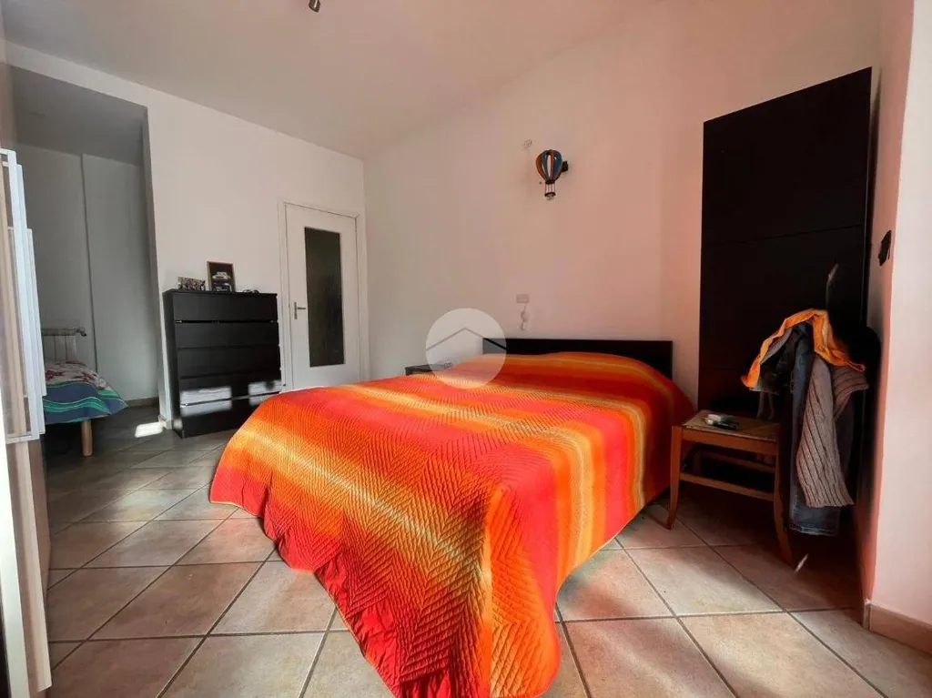 Magamistoad - Modernised 2-Bed Flat with Panoramic View in Val della Torre