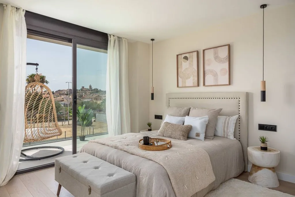 Bedrooms - Avant-garde Detached House with Pool in Pals
