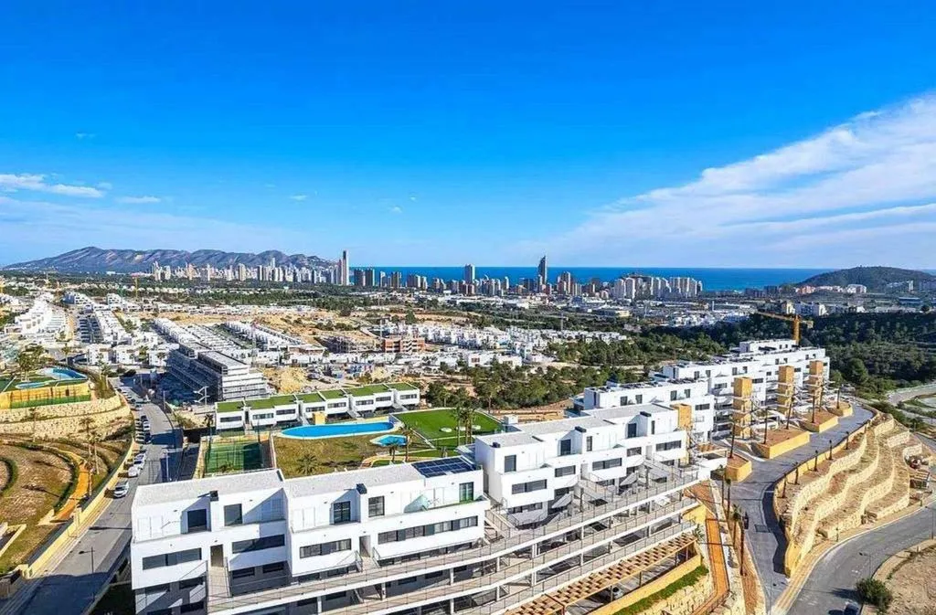 Luxury Duplex with Sea Views in Finestrat