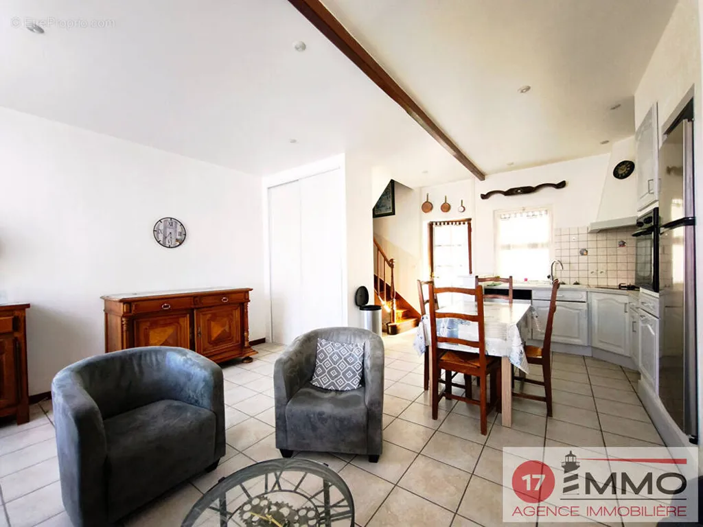 Salle à manger - Maison de 3 Pièces avec Vue Mer à Châtelaillon-Plage