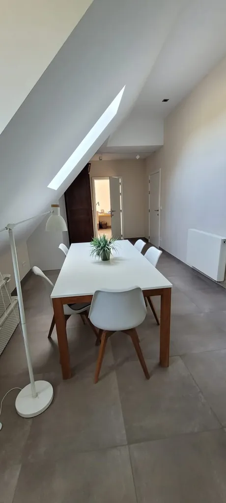 Salle à manger - Villa rénovée avec bureau à Kraainem