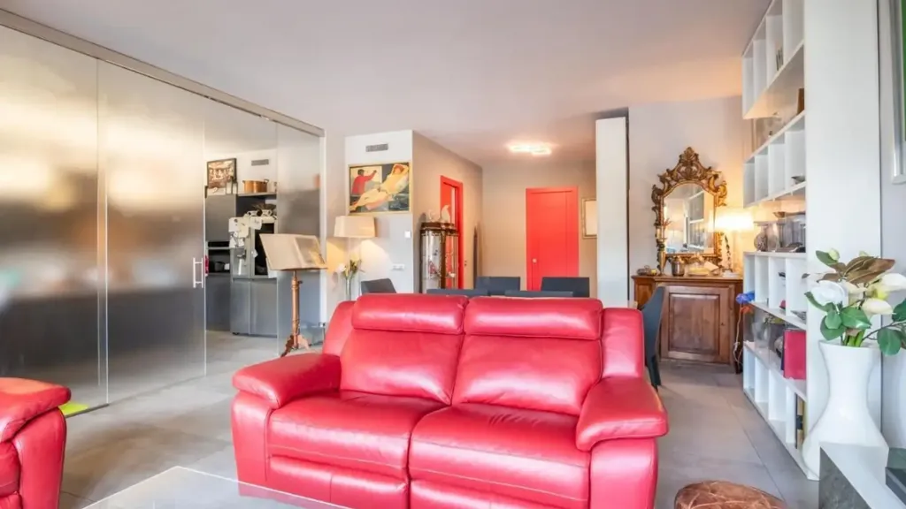Soggiorno - Luxury Apartment with Balcony in Pisa