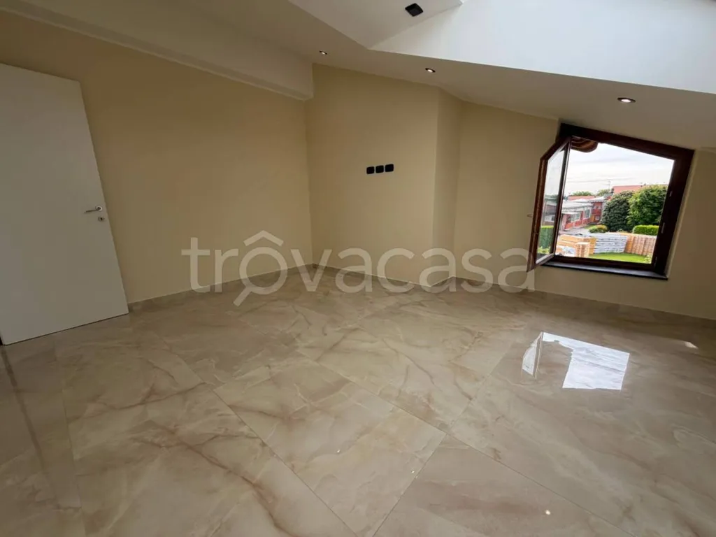 Elutuba - Modern Mansard Apartment with Terrace in Borgo Ticino