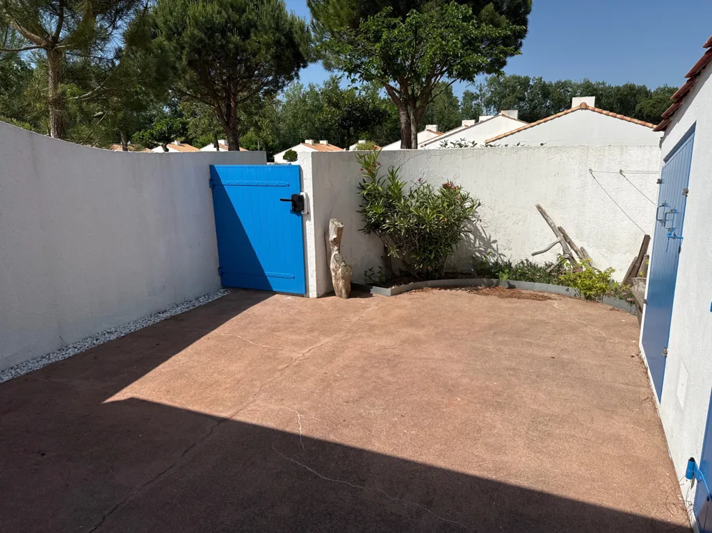 Jardin - Pavillon Meublé avec Piscine à Proximité