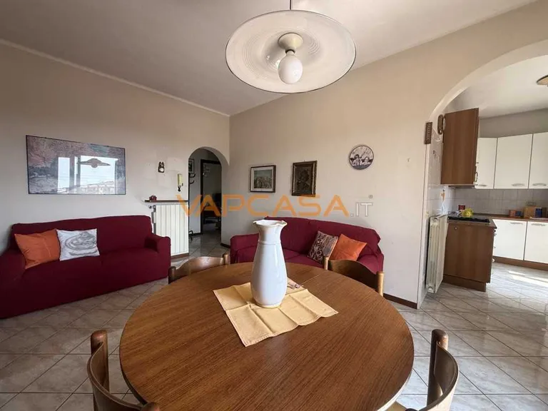 Apartment with Terrace in Grumello del Monte