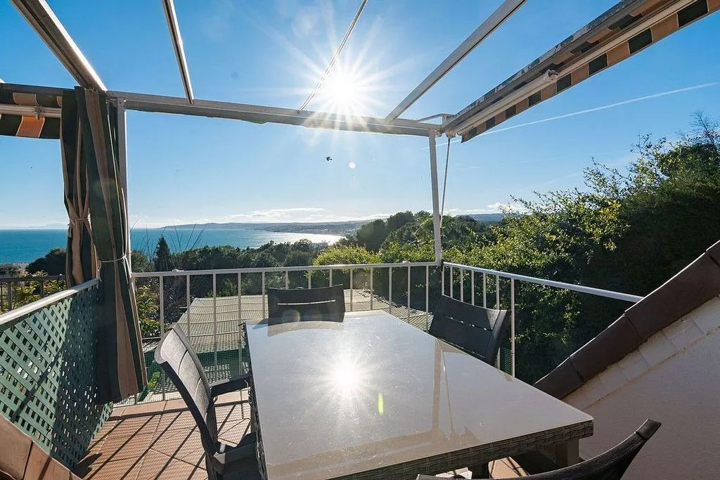 Terrazza - Terraced House with Pool in Estepona