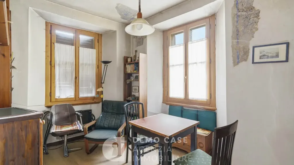 Sala da pranzo - Multi-Level Apartment in Chiavenna's Historic Centre
