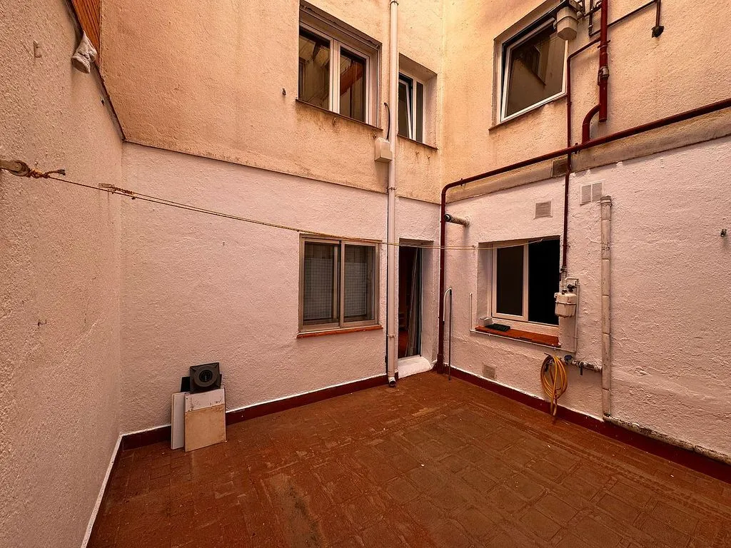 Jardin - 3-Bedroom Flat with Terrace in Comillas