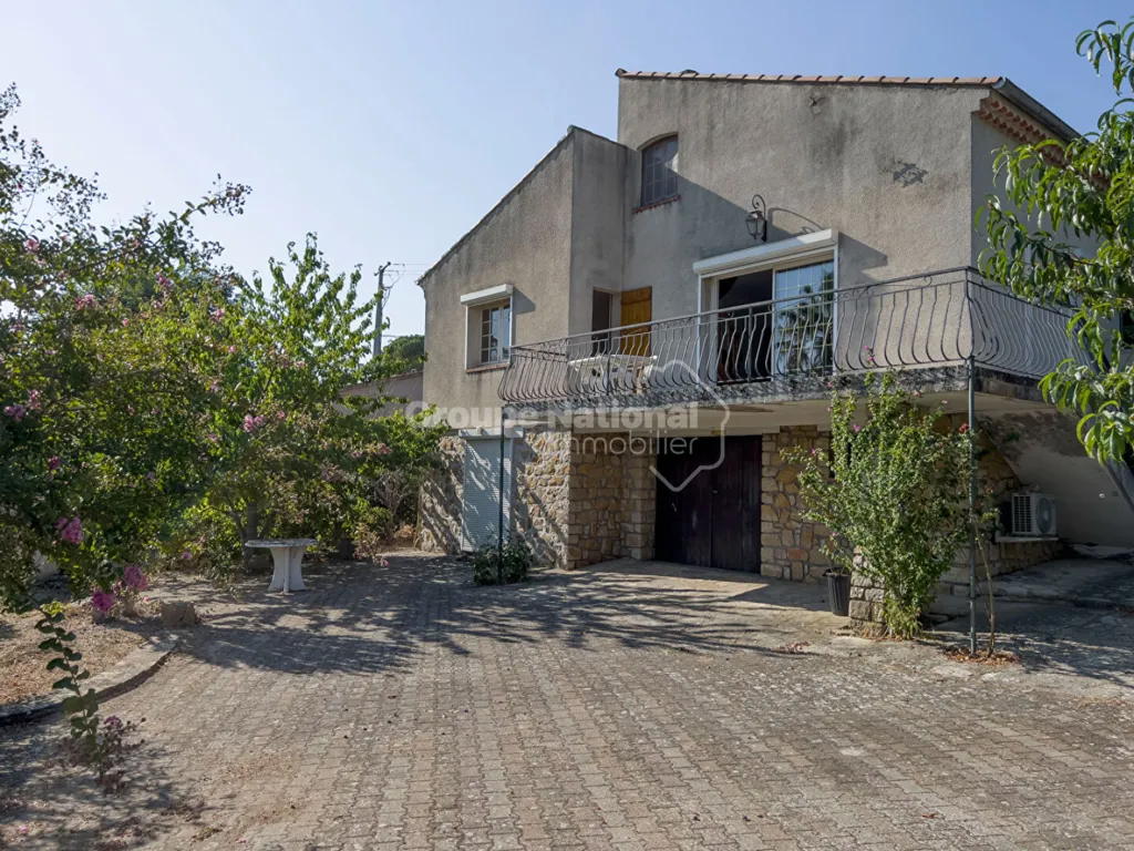 Extérieur - Villa avec piscine et vue panoramique à Lorgues