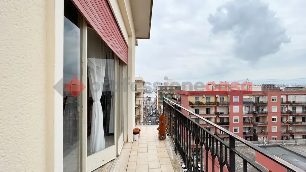 Balcon - Bright Apartment with Balcony in Milazzo