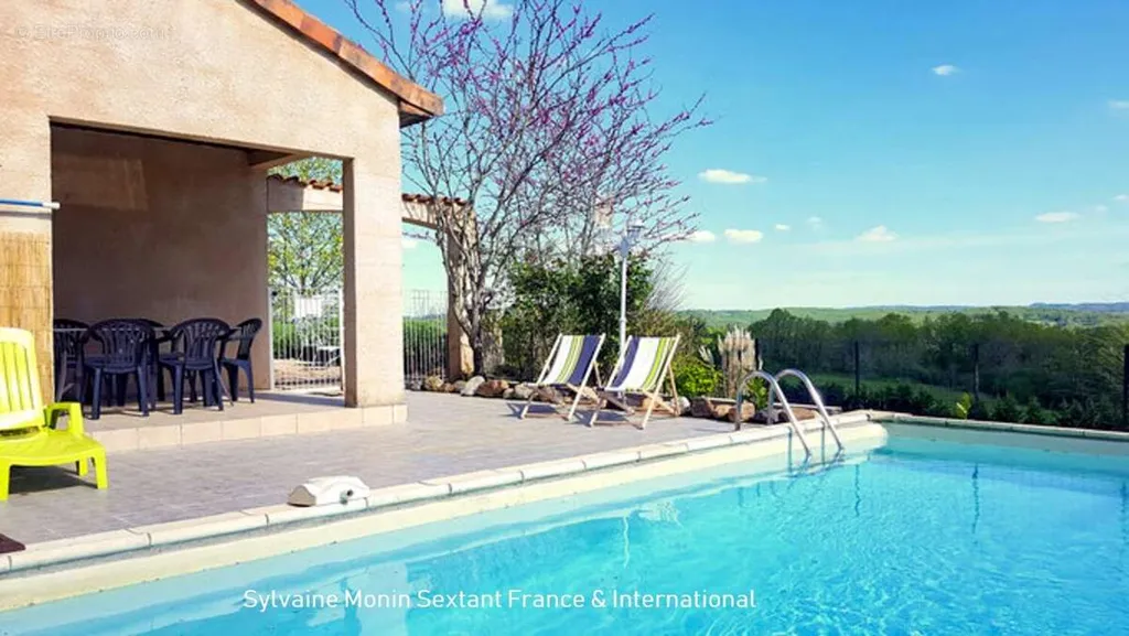 Piscine - Ensemble de 3 Maisons avec 3 Piscines sur 2 Hectares