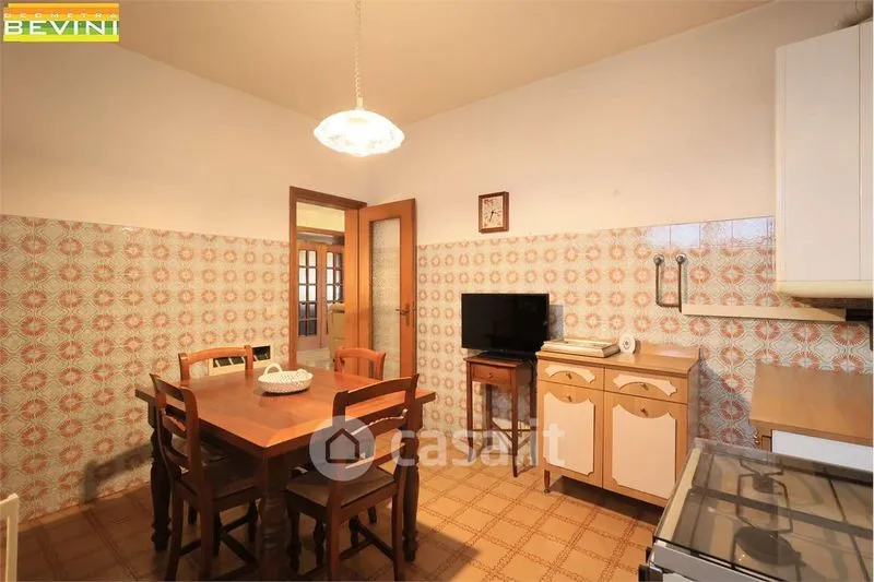 Salle à manger - Duplex with Balcony in Modena
