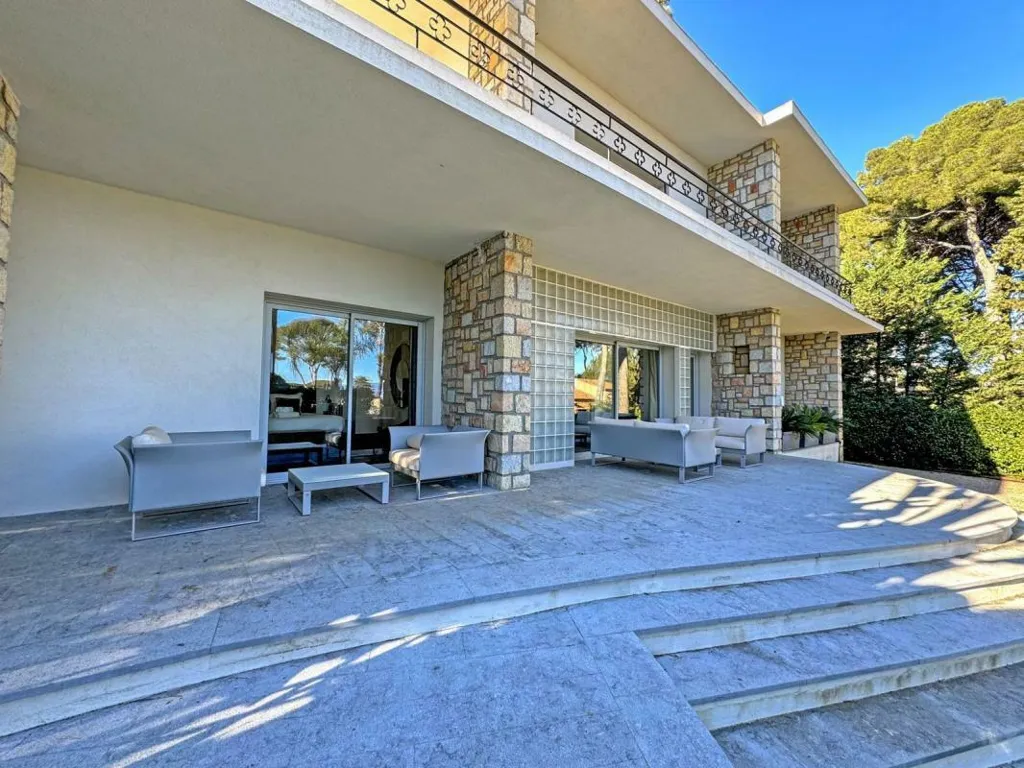 Terrace - 1950s Villa with Sea View in Cap d'Antibes