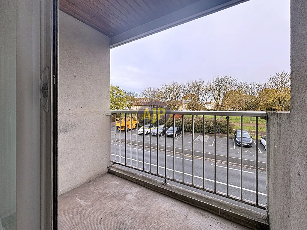 Balcon - Appartement Duplex au Centre de Rochefort
