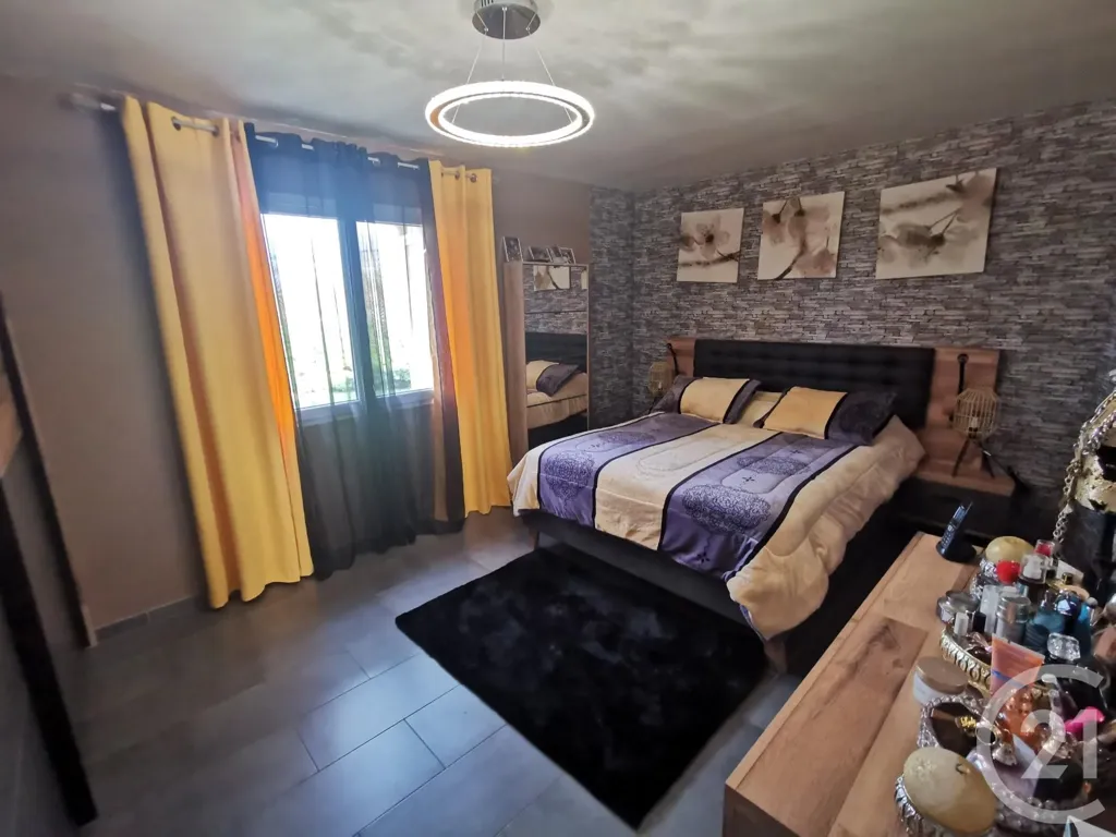 Chambres - Maison Rénovée avec Piscine à Grenade