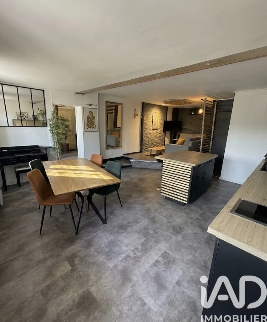 Köök - Renovated Apartment with Quay View in Sète
