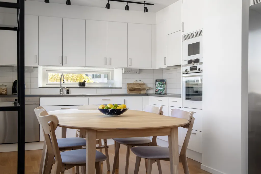 Cuisine - Apartment with Balcony in Mölndal Centre