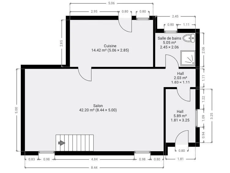 Plaan - 3-Fronted House to Renovate in Gilly