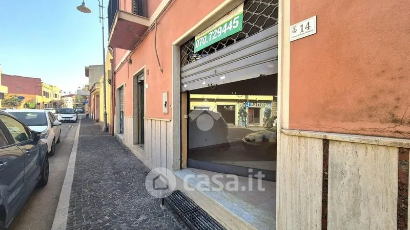 Extérieur - Shopfront in Corso Gramsci, Capoterra